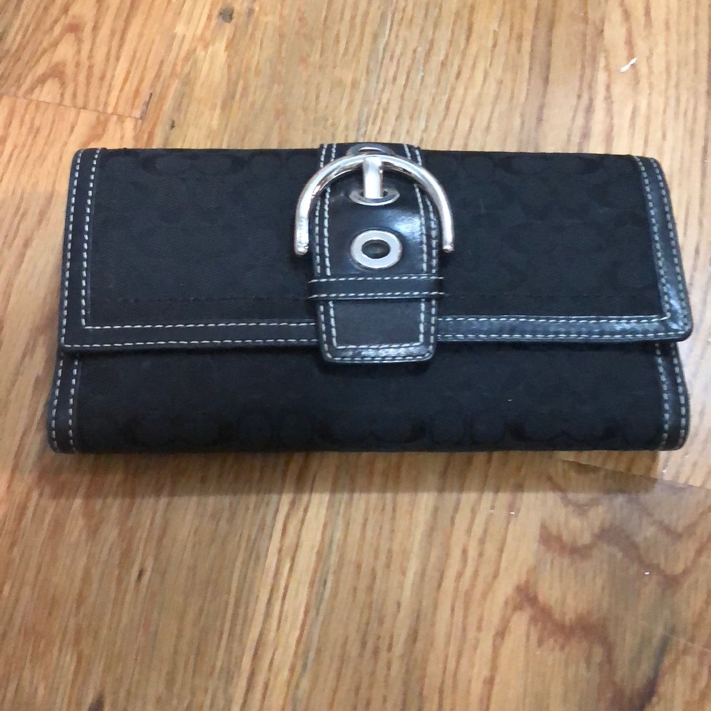 Coach wallet